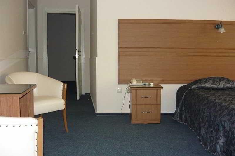 צ'ורלו Bormali Hotel מראה חיצוני תמונה
